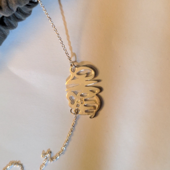 2/15$ Avon 925 Signed Mom Necklace with Cute Avon Bag - Picture 9 of 11